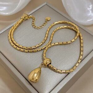 Water Drop Pendant Necklace Made of 304 Stainless Steel with a Golden Chain